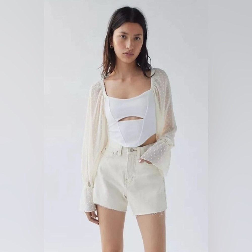 Urban Outfitters Mirabel White Cut-Out Crop Top with Puffy sleeves. Size XS